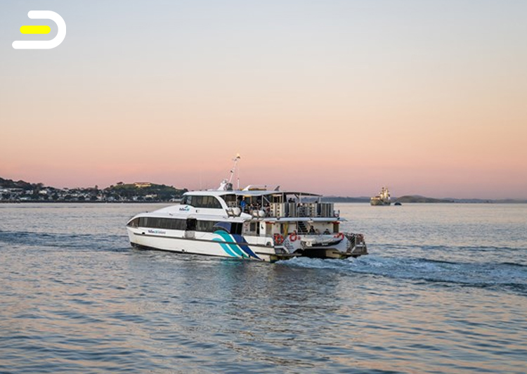Fullers360 Waiheke Island Ferry - Waiheke Walk-up 怀赫科岛渡轮（奥克兰出发）